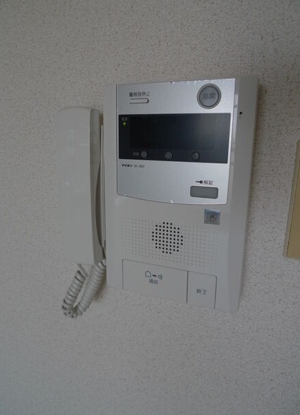 セキュリティ　モニターホンです
