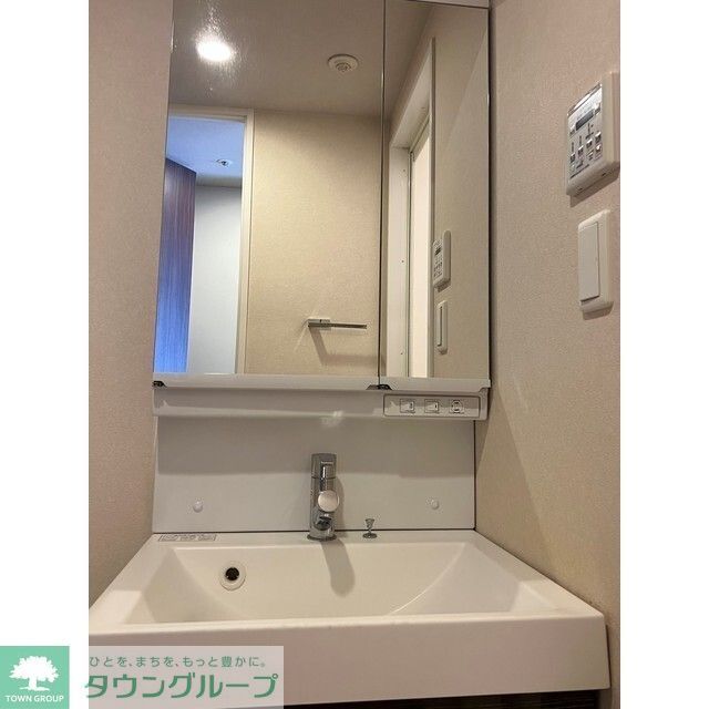 洗面設備　独立洗面化粧台