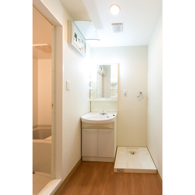 洗面設備　同タイプの部屋の写真