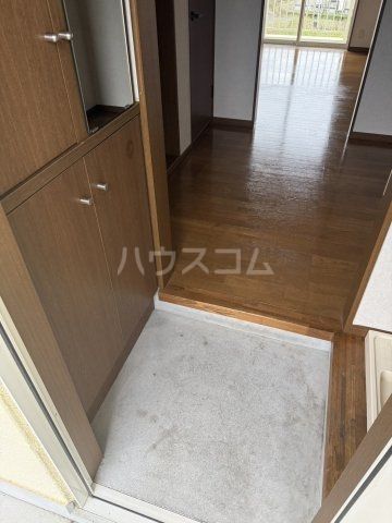 フラワーハイツの玄関写真