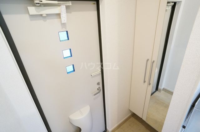 セレノ・アロッジオの玄関写真