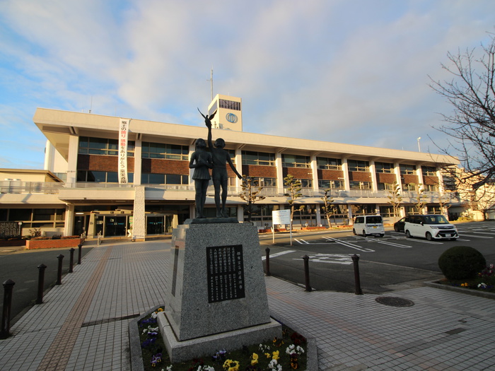 役所　寝屋川市役所（役所）まで1400m