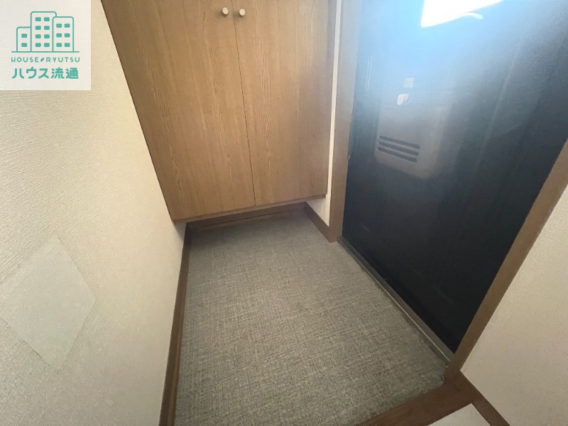 ＪＲ長崎本線 西諫早駅 徒歩18分 2階建 築32年の玄関写真