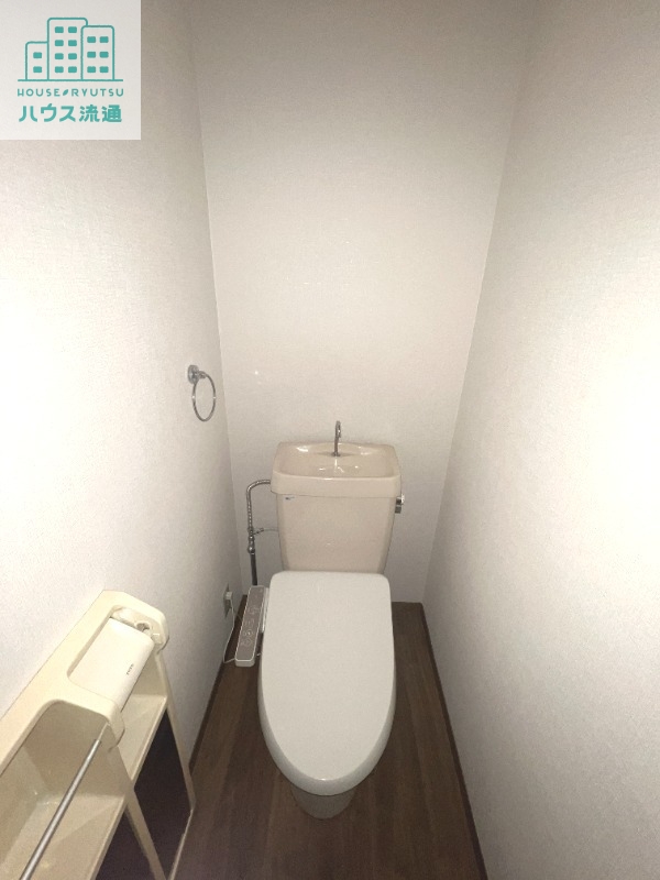ＪＲ長崎本線 西諫早駅 徒歩18分 2階建 築32年のトイレ写真