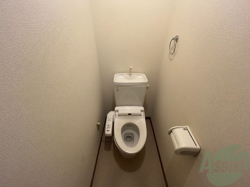 トイレ　トイレは清潔感があり安心して使用できそうです。