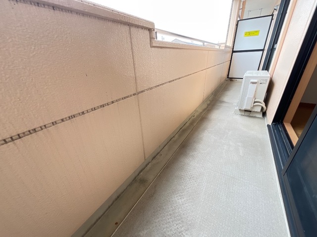 地下鉄桜通線 徳重駅 バス乗車時間：9分 最寄りバス停で下車 徒歩3分 3階建 築19年の内装写真
