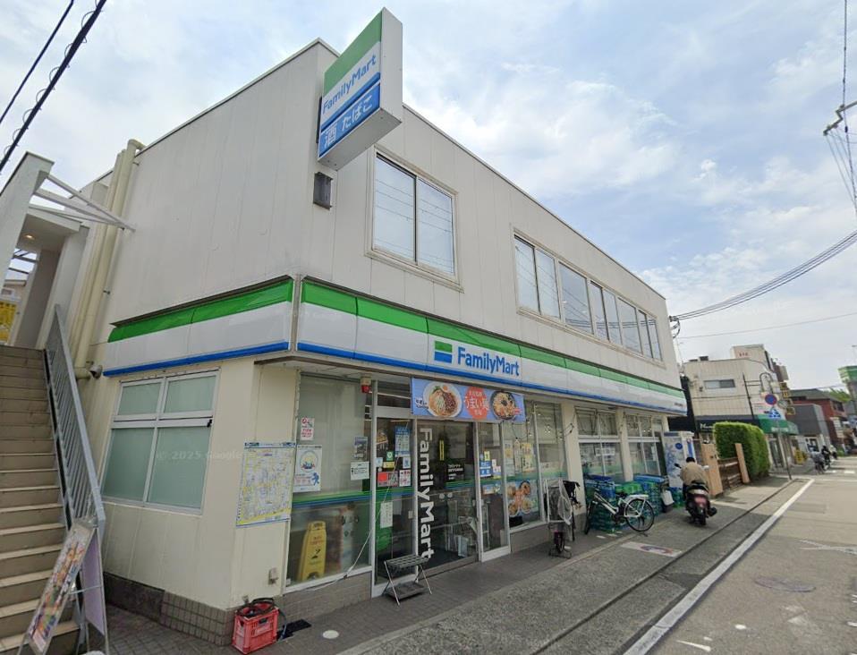 コンビニ　ファミリーマート阪急門戸厄神駅前店（コンビニ）まで361m
