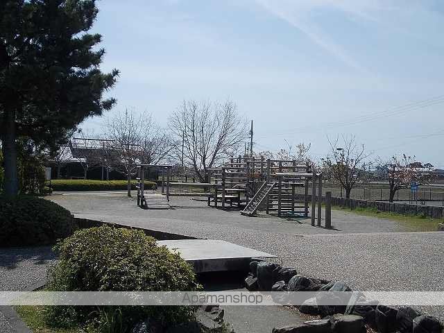 公園　豊岡公園（公園）まで1000m