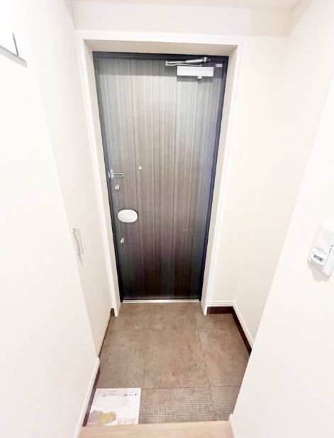 プランドール千歳台の玄関写真