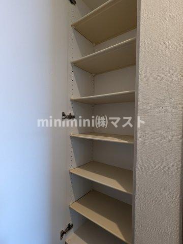 地下鉄中央線 阿波座駅 徒歩7分 9階建 築15年の内装写真
