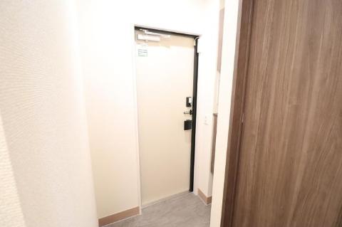セレスティア藤江町の玄関写真