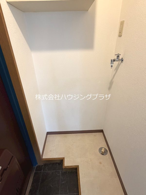洗面設備　室内洗濯機置場