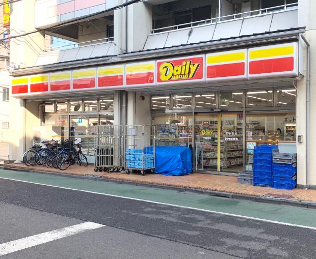 コンビニ　デイリーヤマザキ 宇都宮店（コンビニ）まで458m