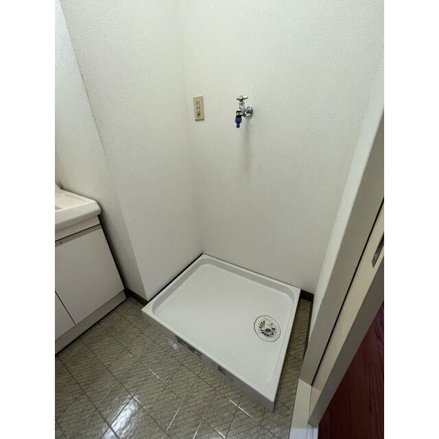 その他　室内洗濯機置き場　※他部屋参考画像
