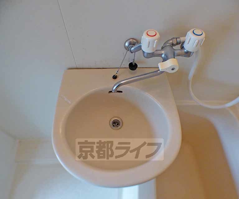 洗面設備　洗面台です。