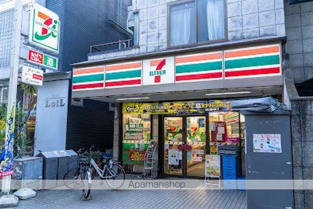コンビニ　セブン-イレブン 大田区蒲田１丁目店（コンビニ）まで302m