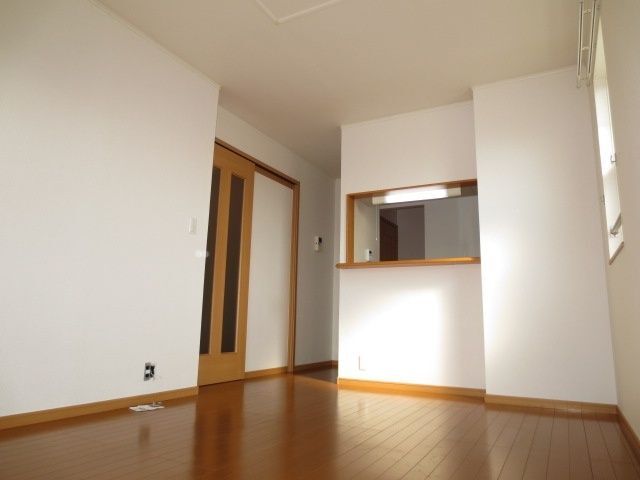 シャルマンヒルの居間写真