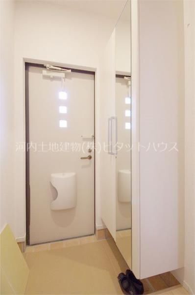 玄関　※反転タイプ