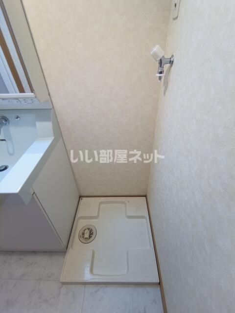 仙台市地下鉄南北線 長町一丁目駅 バス乗車時間：15分 最寄りバス停で下車 徒歩2分 3階建 築19年のその他写真