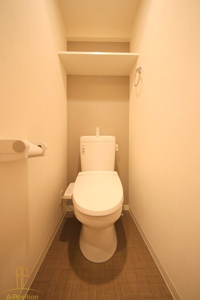 トイレ　プレサンス松屋町ファステ