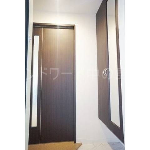 玄関　詳細は、ウィンドワード中の島店までご相談下さい。
