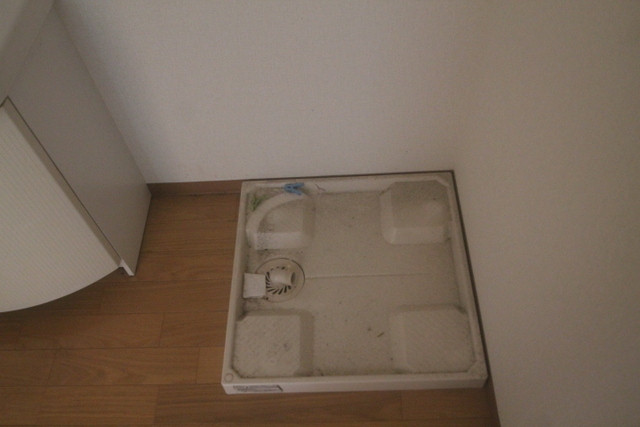 その他　写真は違う号室です。