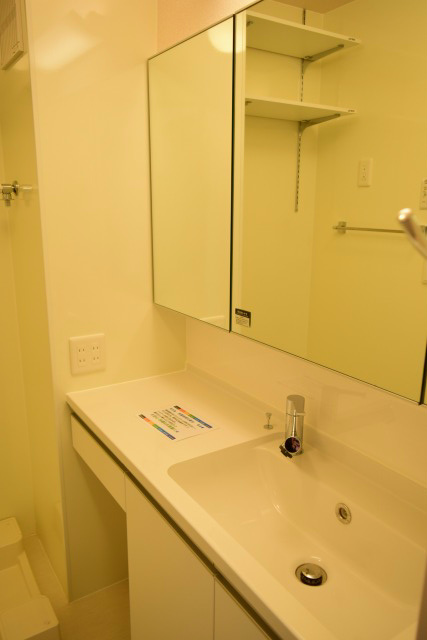 洗面設備　他部屋参照写真