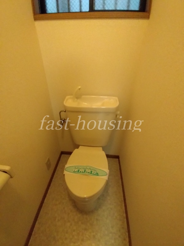 グリーン・コーポ関前のトイレ写真