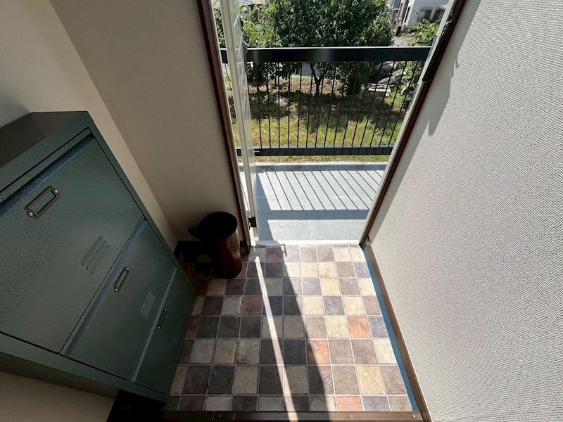 玄関　別部屋参照