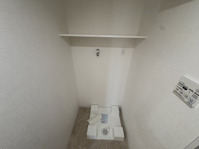 その他　リアレクト白壁