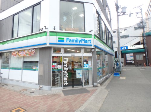 コンビニ　ファミリーマート 玉造駅前店（コンビニ）まで489m