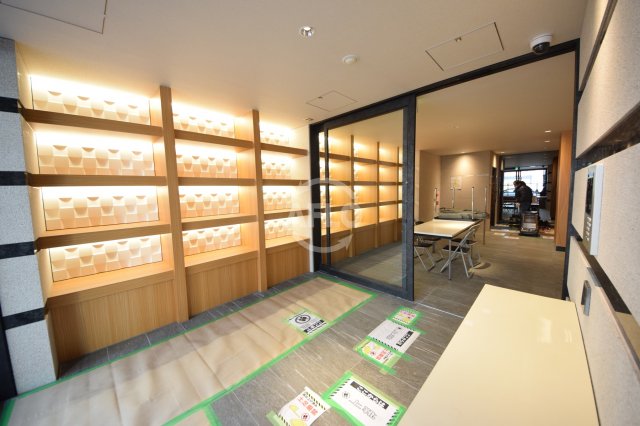 エントランス　RISING Maison 本町橋　エントランス
