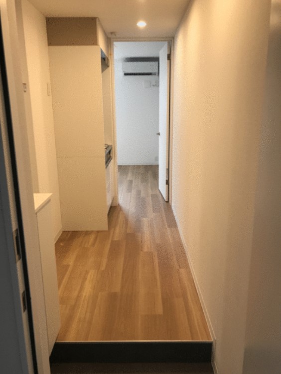 玄関　別部屋参照写真