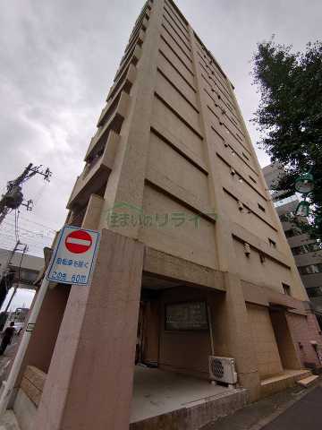 建物外観　リライフ下北沢店