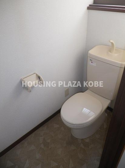 フラット32のトイレ写真