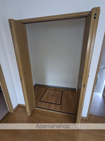 才天ハイツ LIEBEの内装写真
