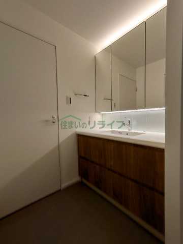 洗面設備　同タイプ別部屋参考写真となります。