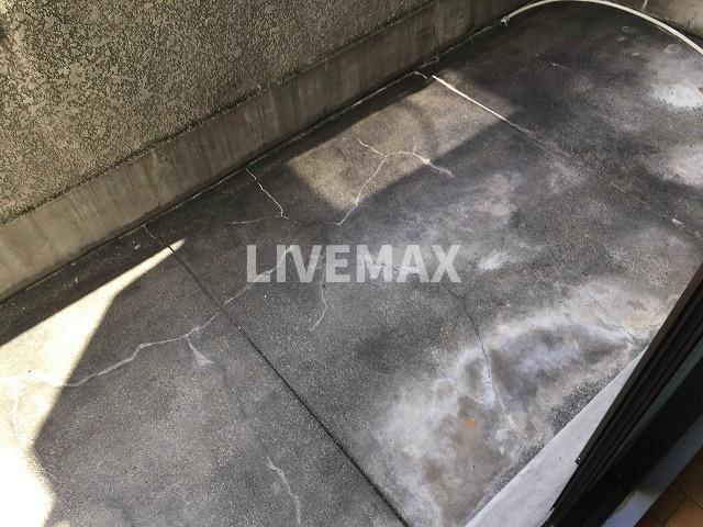 バルコニー　※別部屋のお写真になります