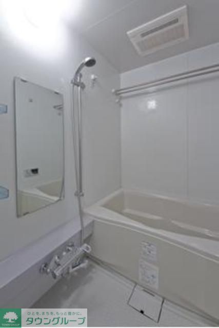 バス・シャワールーム　※写真は同タイプ住戸です。