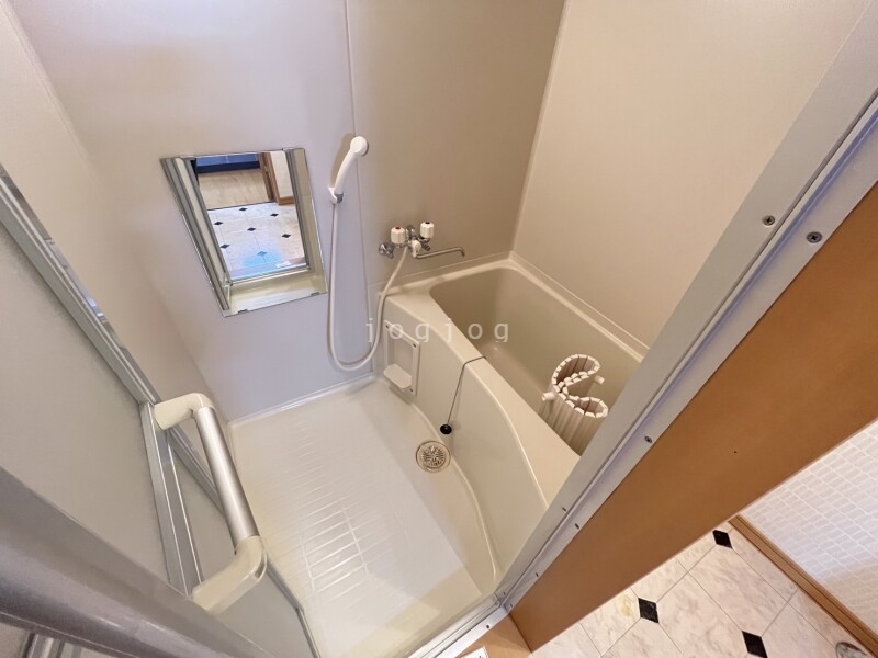 バス・シャワールーム　綺麗なお風呂で快適なバスタイムです★