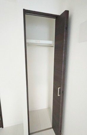 収納　参考写真：別部屋タイプ