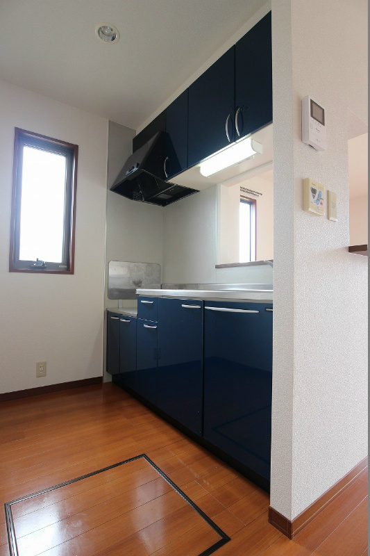 キッチン　※同建物の別室写真となります。ご参照下さい。
