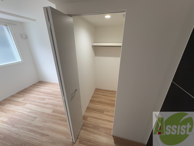 収納　収納もバッチリあるのでお部屋が片付きますよ！