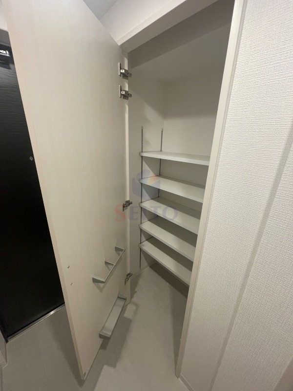 収納