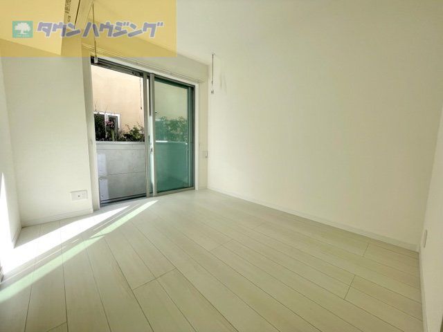 居室・リビング　★南向きの明るい居室★