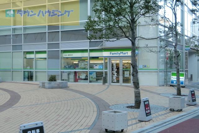 コンビニ　ファミリーマート市川八幡二丁目店（コンビニ）まで540m