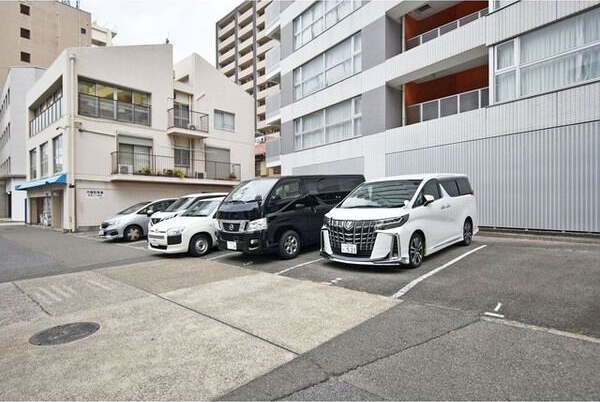 駐車場　初期費用分割可★ご希望の場所まで無料送迎サービス付♪