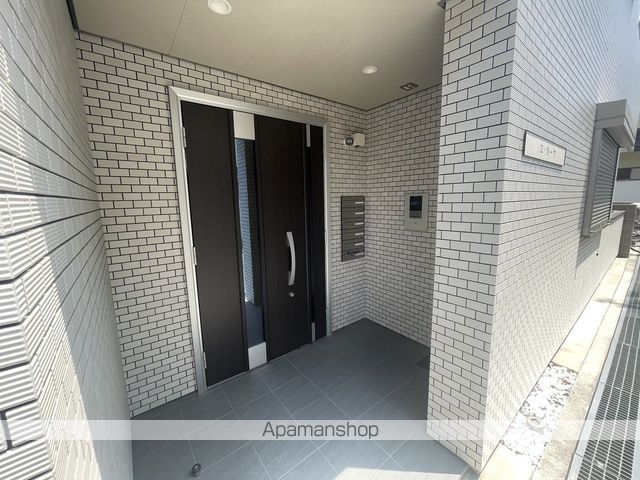 阪急宝塚線 庄内駅 徒歩7分 3階建 築6年の外観写真