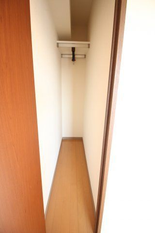 収納　（別タイプ参考写真）フロントシティ文京　文京区本駒込４