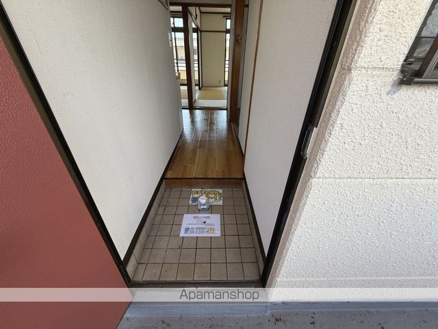 鍛冶内ハイツの玄関写真